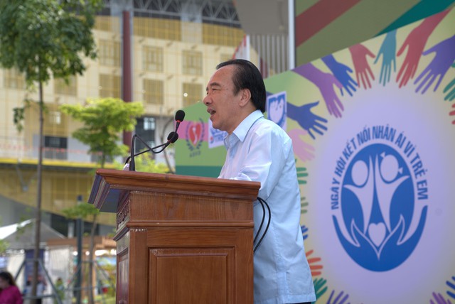 Lan tỏa yêu thương đến trẻ em yếu thế tại 'Ngày hội kết nối nhân ái vì trẻ em' ở Hà Nội- Ảnh 3.