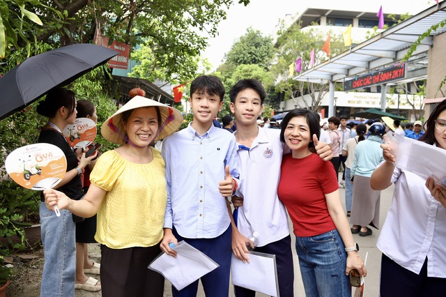 Giáo viên nói gì về đề thi Ngữ văn lớp 10 năm nay?- Ảnh 4. Giáo viên nói gì về đề thi Ngữ văn lớp 10 năm nay?- Ảnh 4.