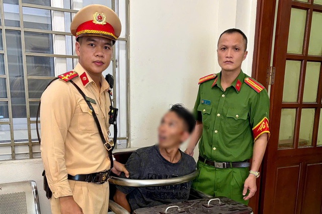 đập phá tài sản đập phá tài sản