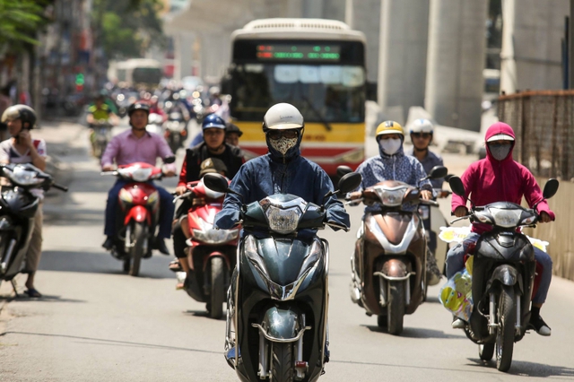 Chi tiết đợt nắng nóng diện rộng sắp tới ở miền Bắc- Ảnh 1. Chi tiết đợt nắng nóng diện rộng sắp tới ở miền Bắc- Ảnh 1.