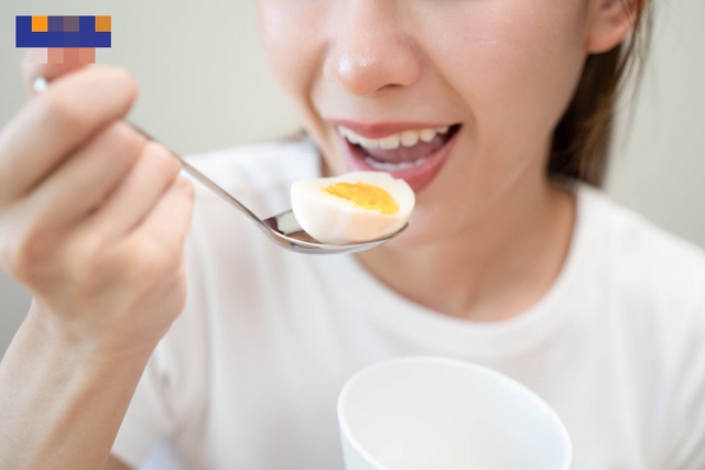 Ăn trứng mỗi ngày ảnh hưởng đến cholesterol như thế nào?- Ảnh 1.