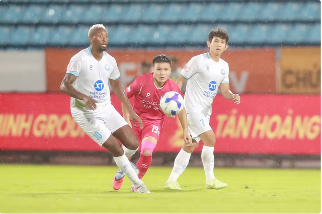 Vòng 22 V-League: Nam Định 'nhường ngôi' cho Công an Hà Nội ở sân Hàng Đẫy?- Ảnh 1.