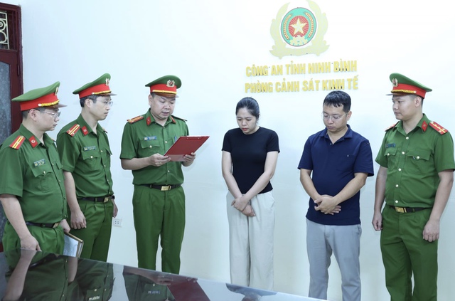 Khởi tố 2 đối tượng vì dàn xếp đấu giá 14 lô đất- Ảnh 1.