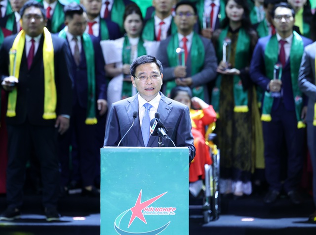 Phó Thủ tướng Nguyễn Văn Thắng: Doanh nhân trẻ phải dám cạnh tranh và dẫn dắt- Ảnh 1. Phó Thủ tướng Nguyễn Văn Thắng: Doanh nhân trẻ phải dám cạnh tranh và dẫn dắt- Ảnh 1.