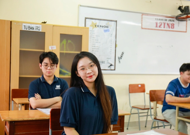Hơn 142.000 thí sinh tại TPHCM sẵn sàng bước vào kỳ thi tốt nghiệp THPT- Ảnh 1. Hơn 142.000 thí sinh tại TPHCM sẵn sàng bước vào kỳ thi tốt nghiệp THPT- Ảnh 1.