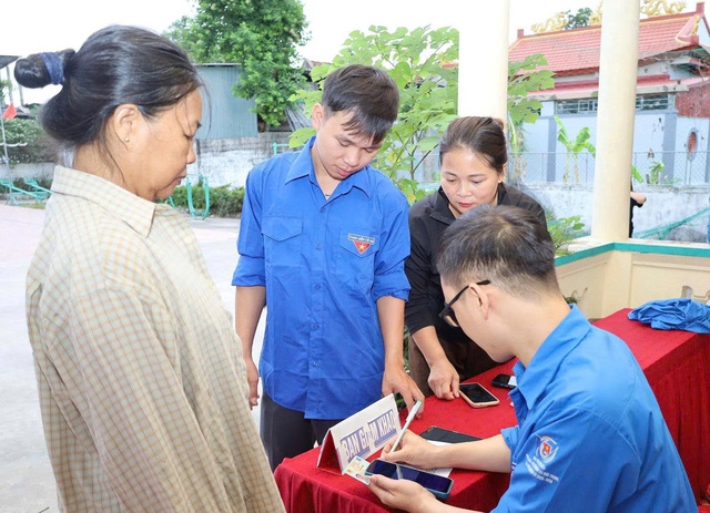 Hà Tĩnh chủ động phát hiện sớm bệnh không lây nhiễm cho người dân- Ảnh 1. Hà Tĩnh chủ động phát hiện sớm bệnh không lây nhiễm cho người dân- Ảnh 1.