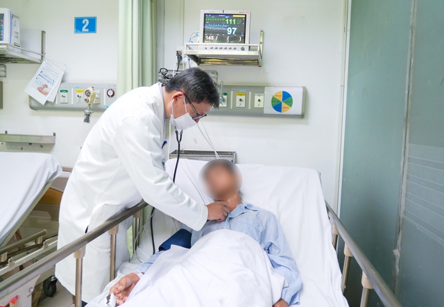 Nhiều người bị nhồi máu cơ tim ở tuổi dưới 50- Ảnh 1. Nhiều người bị nhồi máu cơ tim ở tuổi dưới 50- Ảnh 1.