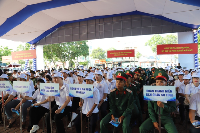 Hơn 50.000 ca sốt xuất huyết, nguy cơ bùng phát trong mùa mưa - Ảnh 2.