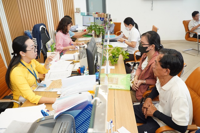 Bộ Nội vụ dồn lực hoàn thiện thể chế, cải cách tiền lương và nâng cao chất lượng cán bộ cơ sở - Ảnh 1.