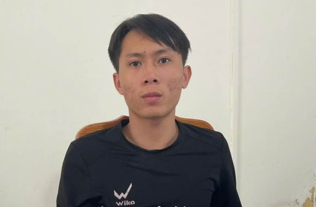 Biết thông tin đăng nhập ngân hàng của đồng nghiệp, nam thanh niên chiếm đoạt tiền
- Ảnh 1. Biết thông tin đăng nhập ngân hàng của đồng nghiệp, nam thanh niên chiếm đoạt tiền
- Ảnh 1.