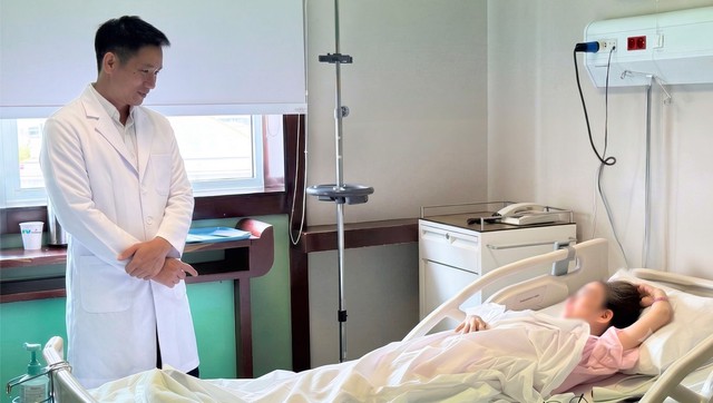 Cắt dạ dày toàn phần bằng robot tại Bệnh viện FV, người bệnh ung thư giai đoạn 4 phục hồi sau 3 ngày- Ảnh 3.