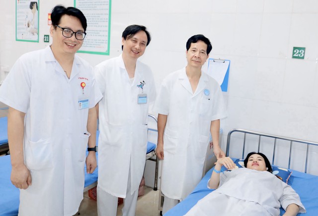 Đang dùng thuốc chống đông, sản phụ bất ngờ vỡ ối ở tuần 39- Ảnh 1. Đang dùng thuốc chống đông, sản phụ bất ngờ vỡ ối ở tuần 39- Ảnh 1.