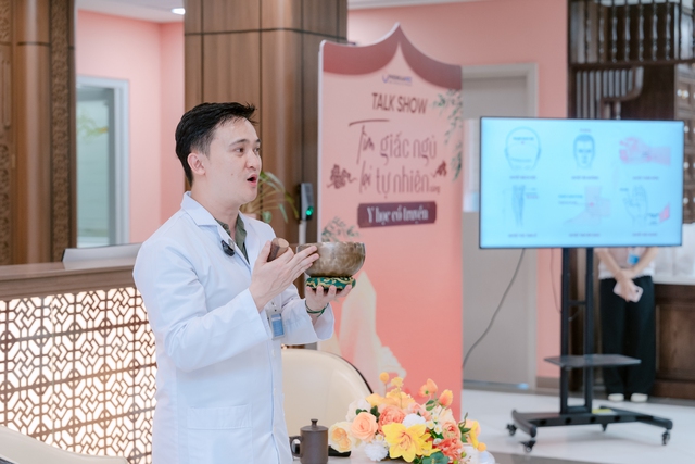 Talkshow 'Tìm lại giấc ngủ tự nhiên': khi người mất ngủ được lắng nghe và thấu hiểu- Ảnh 3.