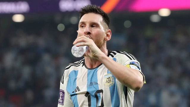 Oái oăm lệnh cấm khán giả mang chai nước tái sử dụng vào sân tại World Cup 2026- Ảnh 4.