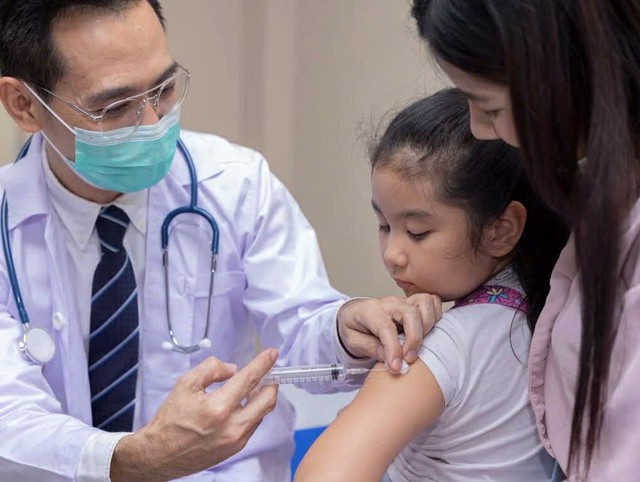 Thủy đậu: Chuyên gia cảnh báo nguy cơ biến chứng và tầm quan trọng của tiêm chủng- Ảnh 3. Thủy đậu: Chuyên gia cảnh báo nguy cơ biến chứng và tầm quan trọng của tiêm chủng- Ảnh 3.