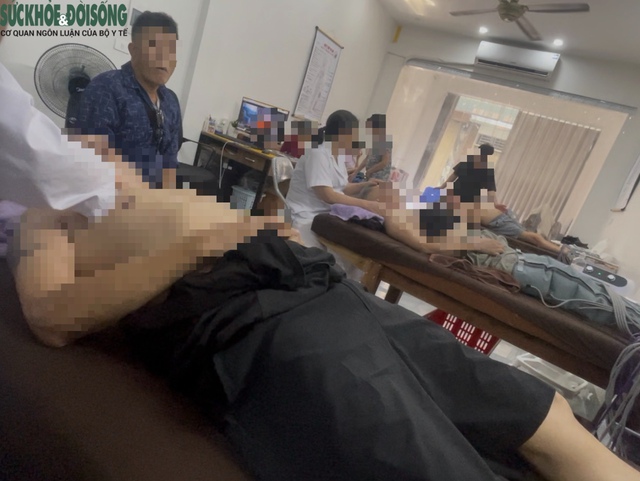 Công an xuất hiện tại cơ sở phục hồi sau tai biến Tâm Y Đức Hồng Cầu- Ảnh 2. Công an xuất hiện tại cơ sở phục hồi sau tai biến Tâm Y Đức Hồng Cầu- Ảnh 2.