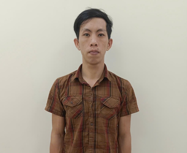 Mang súng đạn của bạn về nhà mình, một thanh niên bị khởi tố- Ảnh 2. Mang súng đạn của bạn về nhà mình, một thanh niên bị khởi tố- Ảnh 2.