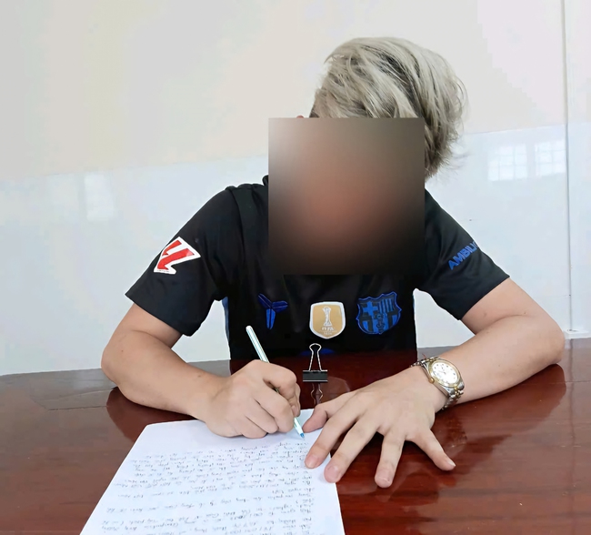 Mắc bẫy 'việc nhẹ lương cao' nam thanh niên bị bán sang Campuchia để lừa đảo- Ảnh 1.