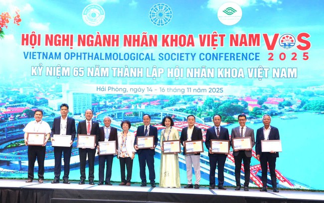 Hội nhãn khoa Việt Nam tiên phong ứng dụng công nghệ vào chuyên môn- Ảnh 7. Hội nhãn khoa Việt Nam tiên phong ứng dụng công nghệ vào chuyên môn- Ảnh 7.