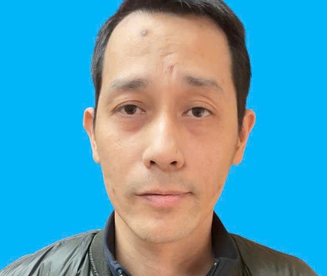 Một phụ nữ bị đâm nhiều nhát ngay giữa phố tại Hải Phòng- Ảnh 1. Một phụ nữ bị đâm nhiều nhát ngay giữa phố tại Hải Phòng- Ảnh 1.