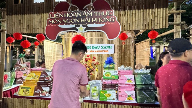 Nhiều sản phẩm Hải Phòng góp mặt liên hoan Ẩm thực món ngon Hải Phòng 2025- Ảnh 3. Nhiều sản phẩm Hải Phòng góp mặt liên hoan Ẩm thực món ngon Hải Phòng 2025- Ảnh 3.