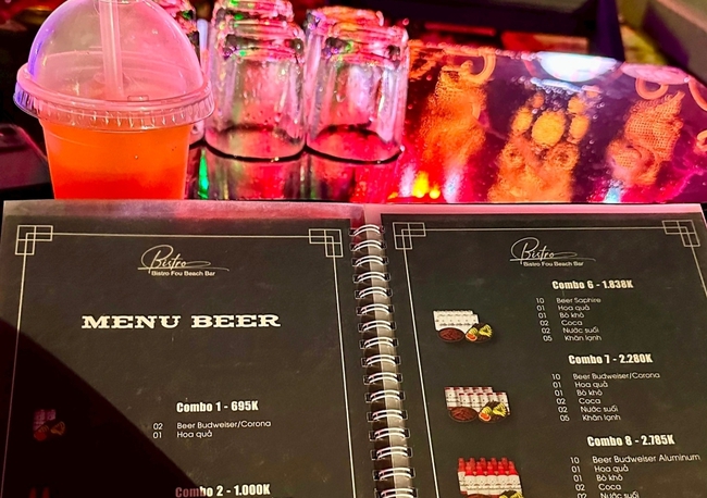 Quảng Ninh: Quán bar mới xảy ra sự cố đã hoạt động rầm rộ với tên mới- Ảnh 2. Quảng Ninh: Quán bar mới xảy ra sự cố đã hoạt động rầm rộ với tên mới- Ảnh 2.