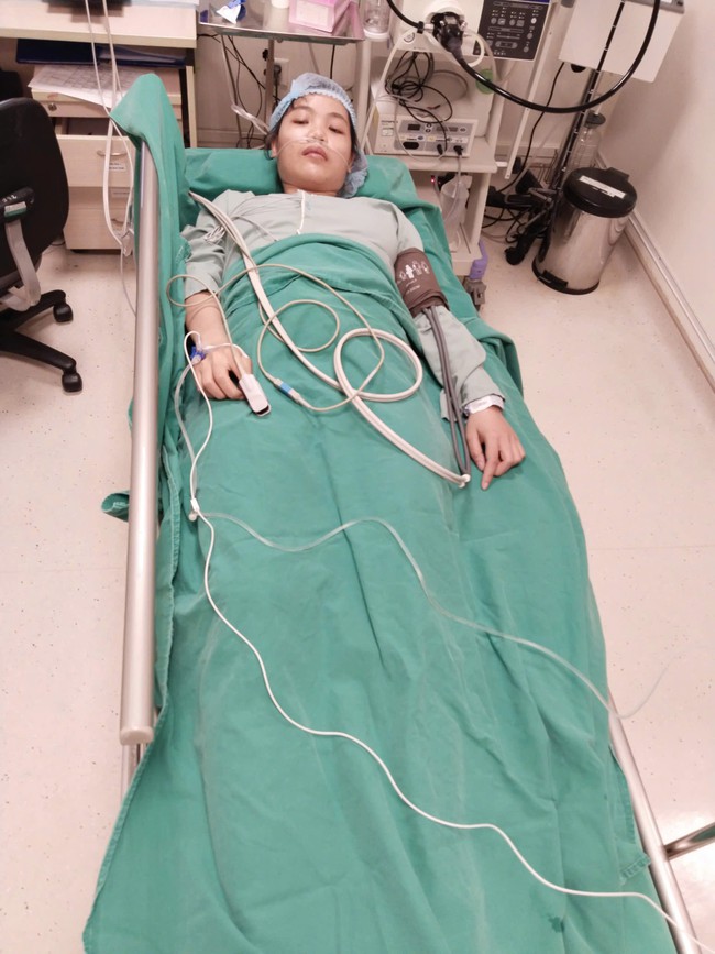 Sức khỏe của nữ bác sĩ mắc bệnh hiểm nghèo sau ghép gan ra sao?- Ảnh 1.