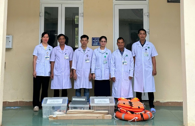 Đảo Cồn Cỏ gió mạnh cấp 7, ngành y tế Quảng Trị kích hoạt ứng phó bão số 5- Ảnh 4. Đảo Cồn Cỏ gió mạnh cấp 7, ngành y tế Quảng Trị kích hoạt ứng phó bão số 5- Ảnh 4.