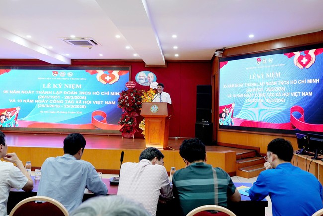 Những người gieo hi vọng, giúp hành trình điều trị trở nên ấm áp, nhân văn hơn- Ảnh 1. Những người gieo hi vọng, giúp hành trình điều trị trở nên ấm áp, nhân văn hơn- Ảnh 1.