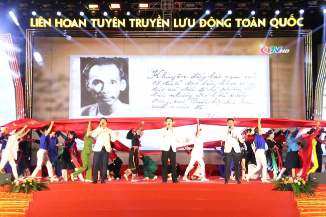 Khai mạc Liên hoan Tuyên truyền lưu động toàn quốc năm 2026 tại Quảng Ninh- Ảnh 5.