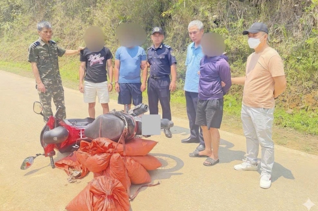 Bắt quả tang nhóm người vận chuyển gần 60kg vảy nghi tê tê ở Cao Bằng- Ảnh 1.