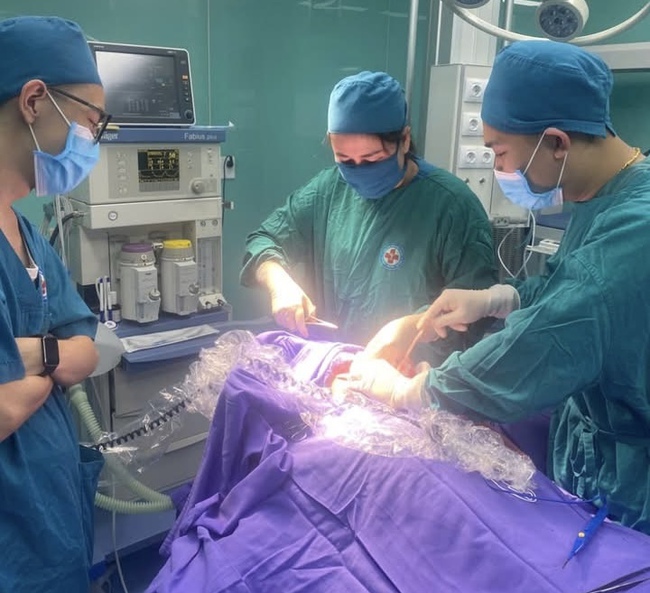 Phẫu thuật thành công ca chấn thương hàm mặt phức tạp tại tuyến cơ sở- Ảnh 2.