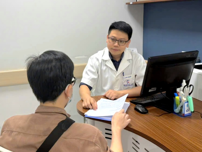 Bác sĩ nói gì về việc người nổi tiếng tự test nhanh ma túy để chứng minh trong sạch?- Ảnh 2. Bác sĩ nói gì về việc người nổi tiếng tự test nhanh ma túy để chứng minh trong sạch?- Ảnh 2.