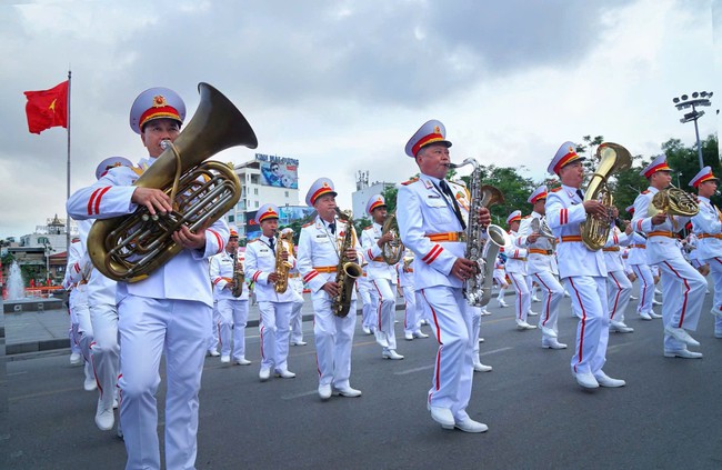 Sôi động chuỗi hoạt động ngoài trời chào mừng Lễ hội Hoa Phượng đỏ Hải Phòng 2026- Ảnh 1.