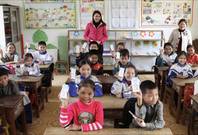 Anh hùng Lao động Thái Hương và những trăn trở về đề xuất xây dựng Luật Dinh dưỡng học đường- Ảnh 8. Anh hùng Lao động Thái Hương và những trăn trở về đề xuất xây dựng Luật Dinh dưỡng học đường- Ảnh 8.