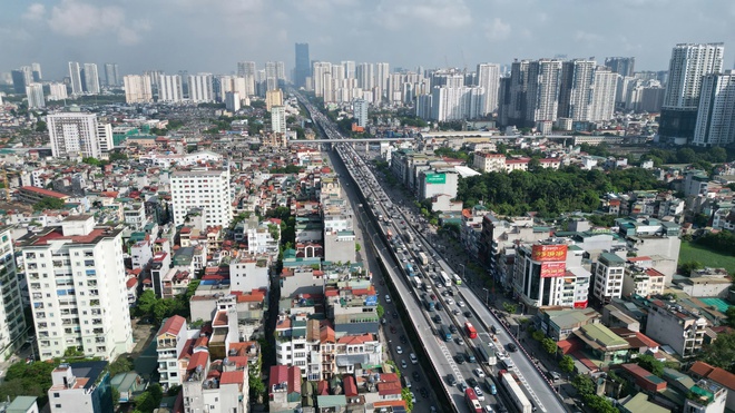 Giao thông Hà Nội 'trên đông, dưới thoáng' trong ngày đầu nghỉ lễ 2/9- Ảnh 13.