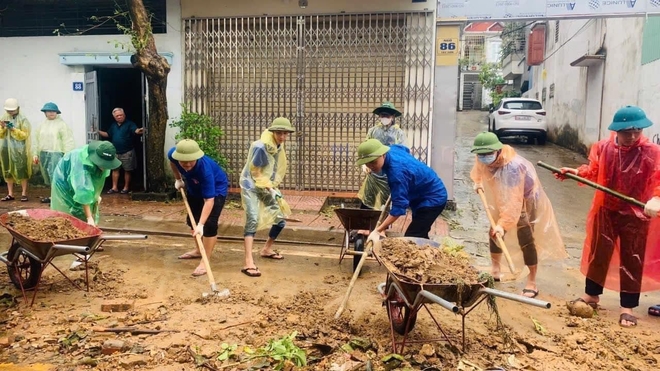 Nghệ An huy động lực lượng hỗ trợ khắc phục hậu quả bão số 3 ở miền Bắc- Ảnh 4.