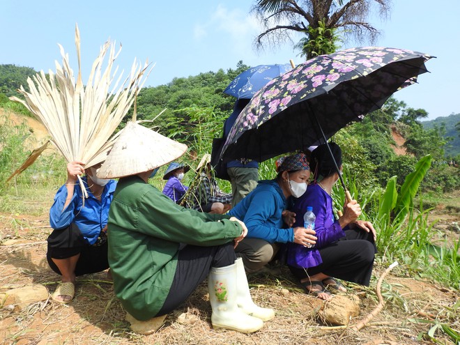 Những hình ảnh mới nhất từ thôn Làng Nủ- Ảnh 10.