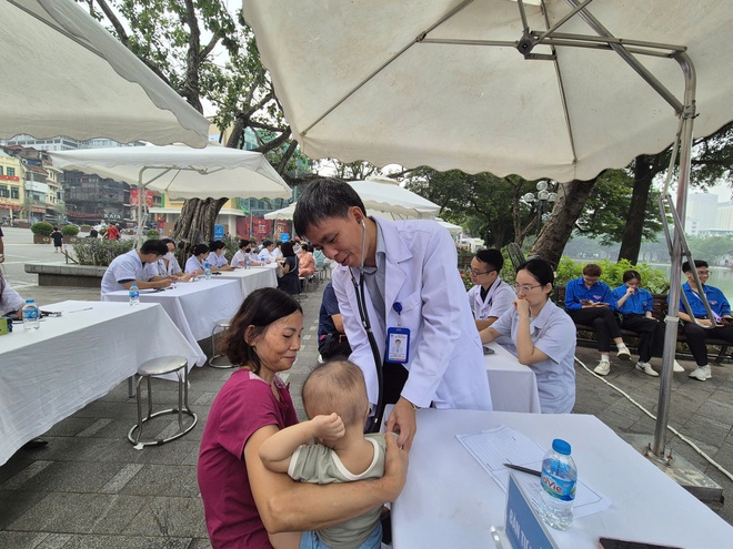 Thắp sáng ngọn lửa yêu nước trong tim người trẻ- Ảnh 6.