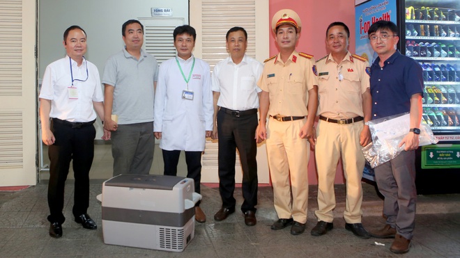 Trái tim hiến tặng vượt hàng trăm cây số hồi sinh cuộc đời người đàn ông suy tim giai đoạn cuối- Ảnh 3.