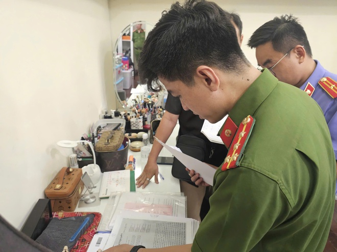Khám xét nơi ở của diễn viên Trương Ngọc Ánh- Ảnh 2.
