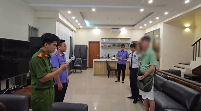 Khám xét nơi ở của diễn viên Trương Ngọc Ánh- Ảnh 3.