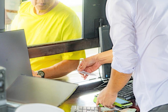 Đại nội Huế sau đợt mưa lũ lịch sử- Ảnh 9. Đại nội Huế sau đợt mưa lũ lịch sử- Ảnh 9.