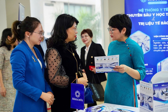 Hợp tác chuyển giao công nghệ tế bào miễn dịch, sản xuất vắc xin thế hệ mới điều trị ung thư, bệnh mạn tính...- Ảnh 6.
Hợp tác chuyển giao công nghệ tế bào miễn dịch, sản xuất vắc xin thế hệ mới điều trị ung thư, bệnh mạn tính...- Ảnh 6.