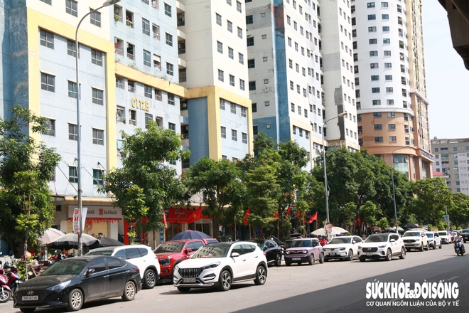 Hôm nay lắp camera phạt nguội tuyến đường 'chuyên' đỗ xe trái phép- Ảnh 3. Hôm nay lắp camera phạt nguội tuyến đường 'chuyên' đỗ xe trái phép- Ảnh 3.