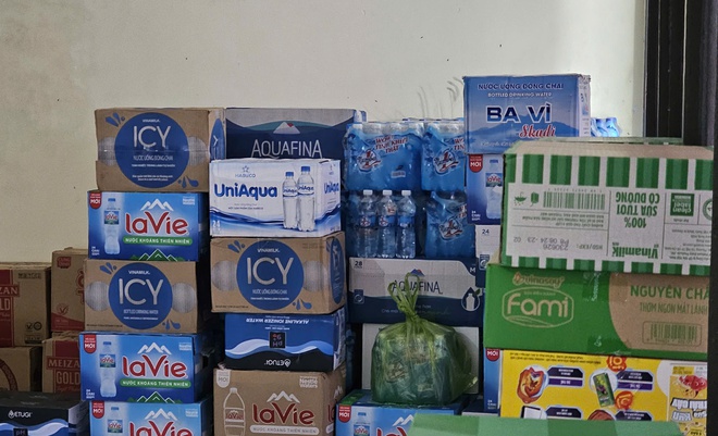 Các trường đại học Huế hướng về vùng lũ, lan tỏa tinh thần tương thân tương ái- Ảnh 7. Các trường đại học Huế hướng về vùng lũ, lan tỏa tinh thần tương thân tương ái- Ảnh 7.