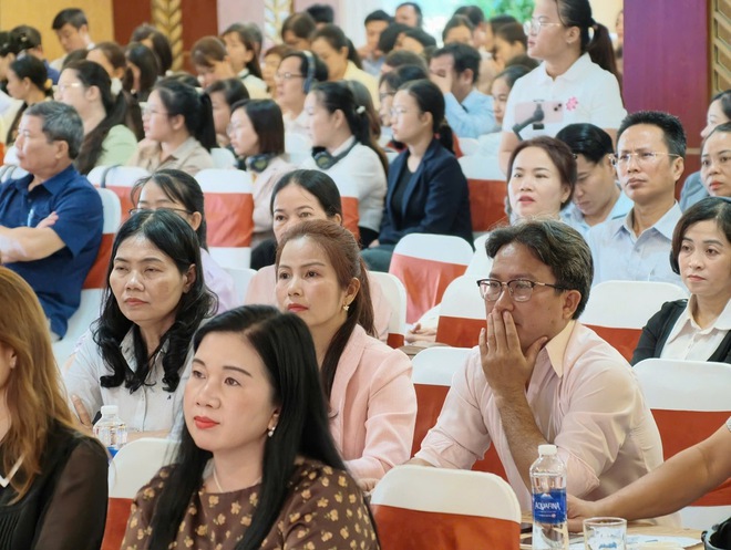 Chuyên gia y tế Việt Nam và Vương quốc Anh chia sẻ kinh nghiệm về phát triển chăm sóc sức khoẻ ban đầu cho Đồng Nai- Ảnh 2.