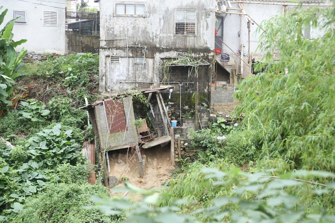 Sạt lở áp sát khu dân cư ở Nghệ An sau hai cơn bão lớn- Ảnh 5. Sạt lở áp sát khu dân cư ở Nghệ An sau hai cơn bão lớn- Ảnh 5.