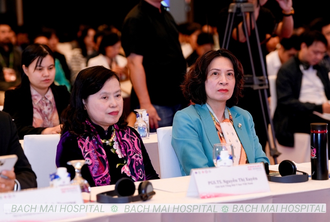 Thứ trưởng Bộ Y tế: Nỗ lực để mỗi người dân được tiếp cận cấp cứu, điều trị đột quỵ trong 'thời gian vàng'
- Ảnh 3.