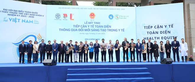 Y tế thông minh đưa dịch vụ chất lượng cao đến tận nơi người dân sinh sống- Ảnh 2. Y tế thông minh đưa dịch vụ chất lượng cao đến tận nơi người dân sinh sống- Ảnh 2.